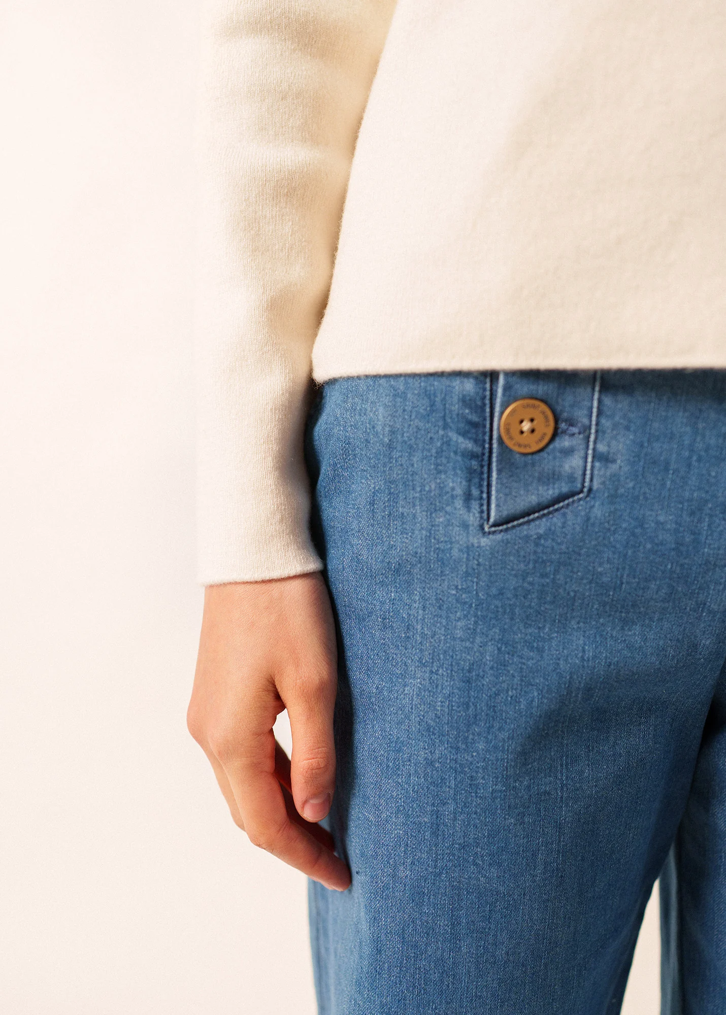 Brégançon plain sailor jumper - in cashmere (ECUME) - Image 5