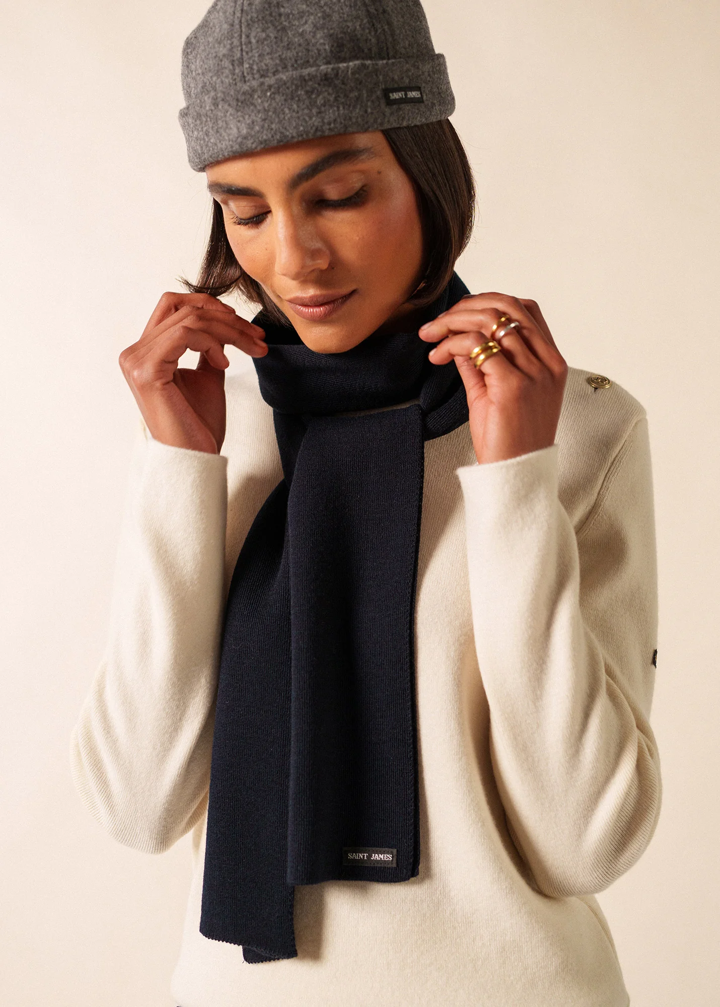 Duguay scarf (NAVY) - Image 3