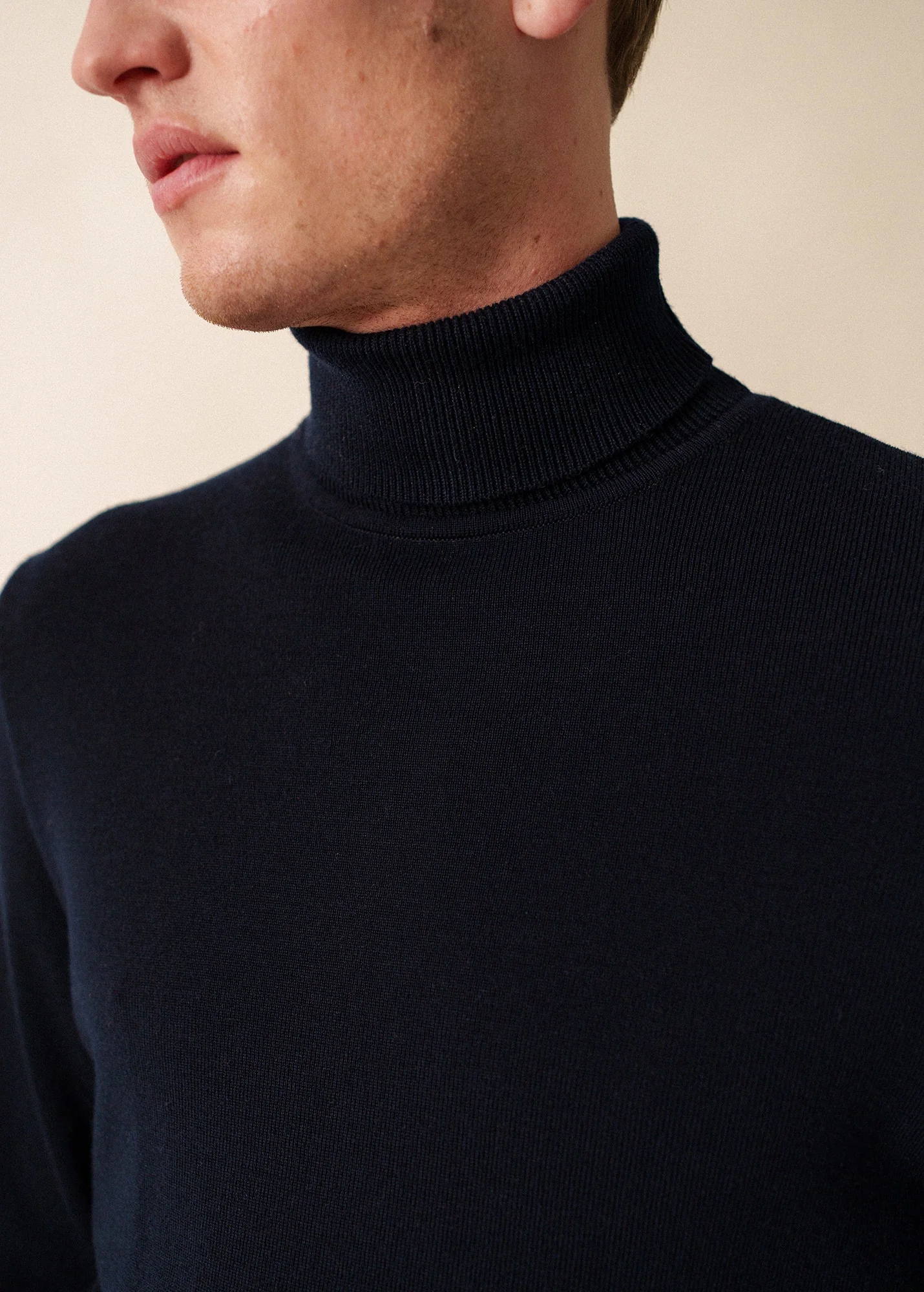 Houat High-neck Jumper - comfort fit, in wool (NAVY) - Image 4