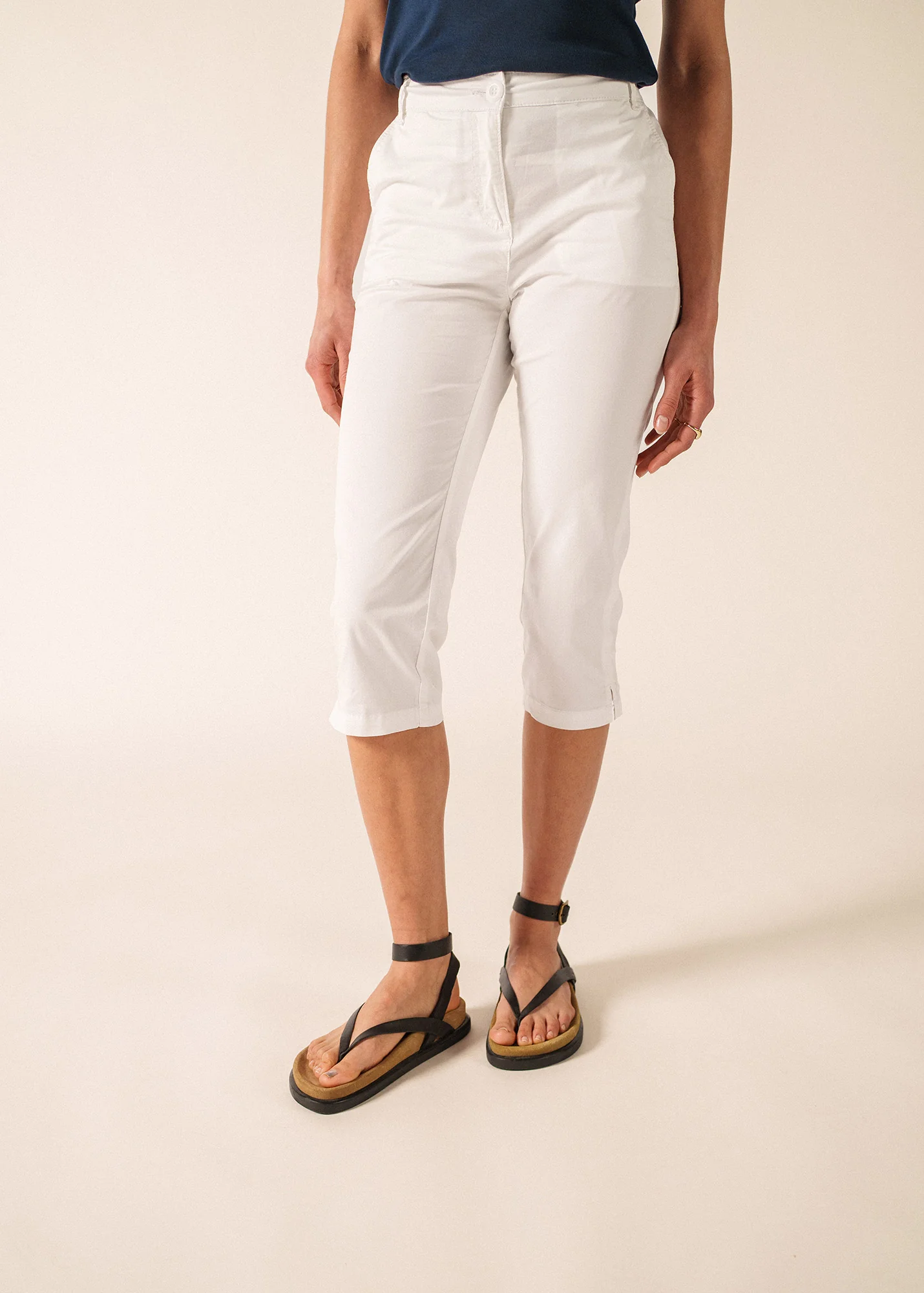 Marinette Capri pants (BLANC) - Image 2