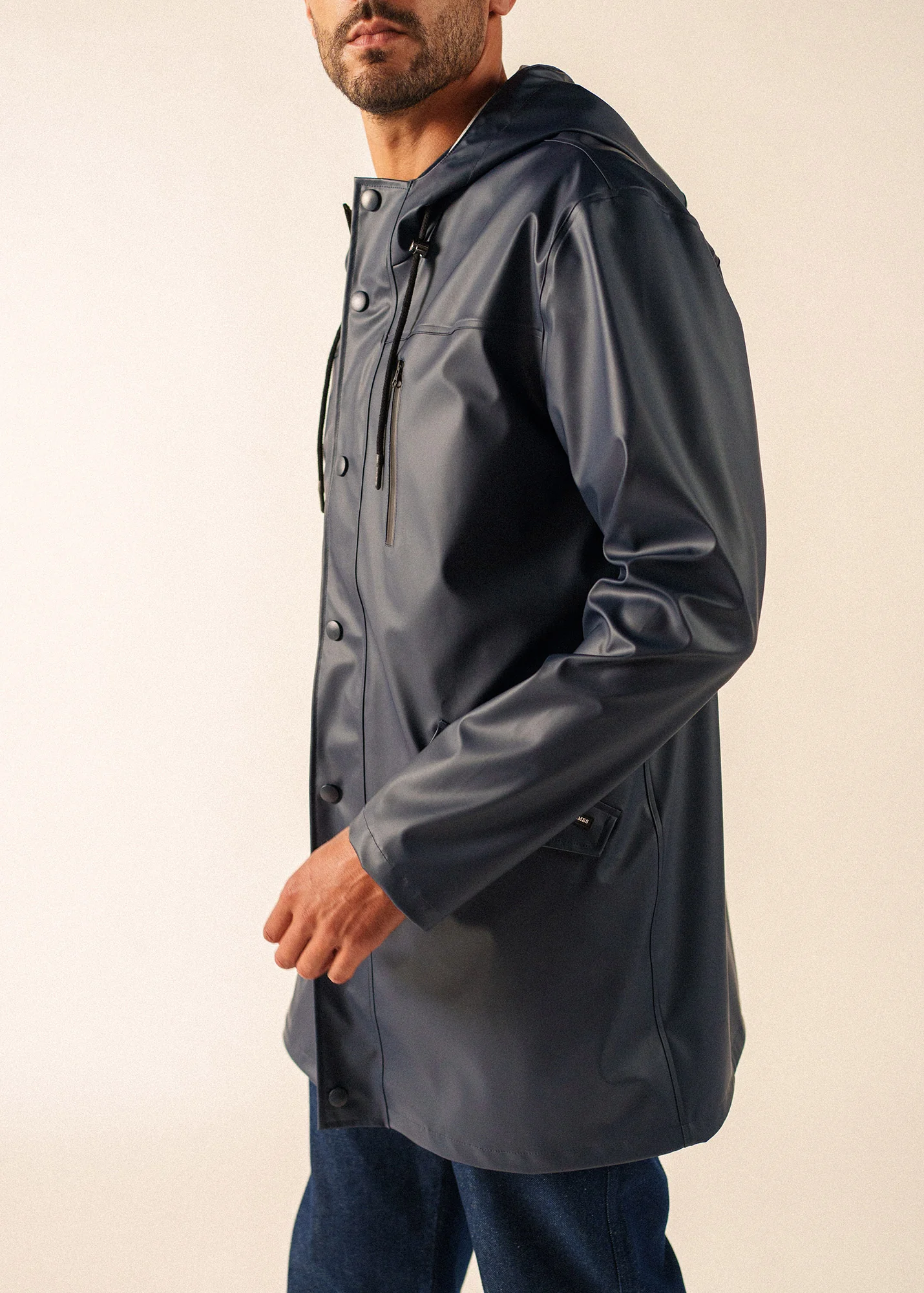 St Hélio Raincoat (NAVY) - Image 6