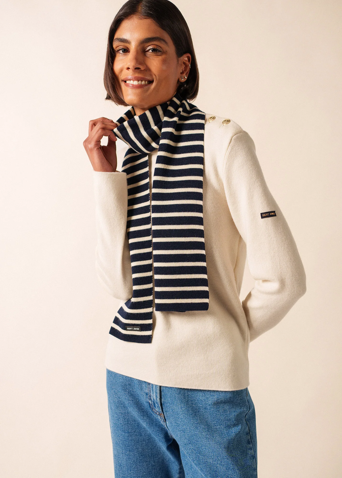 Striped scarf - in pure new wool (MARINE/ECRU) - Image 3